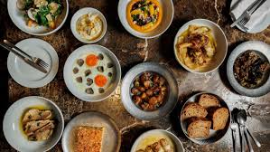 Η απλότητα που χαρακτηρίζει την ελληνική κουζίνα